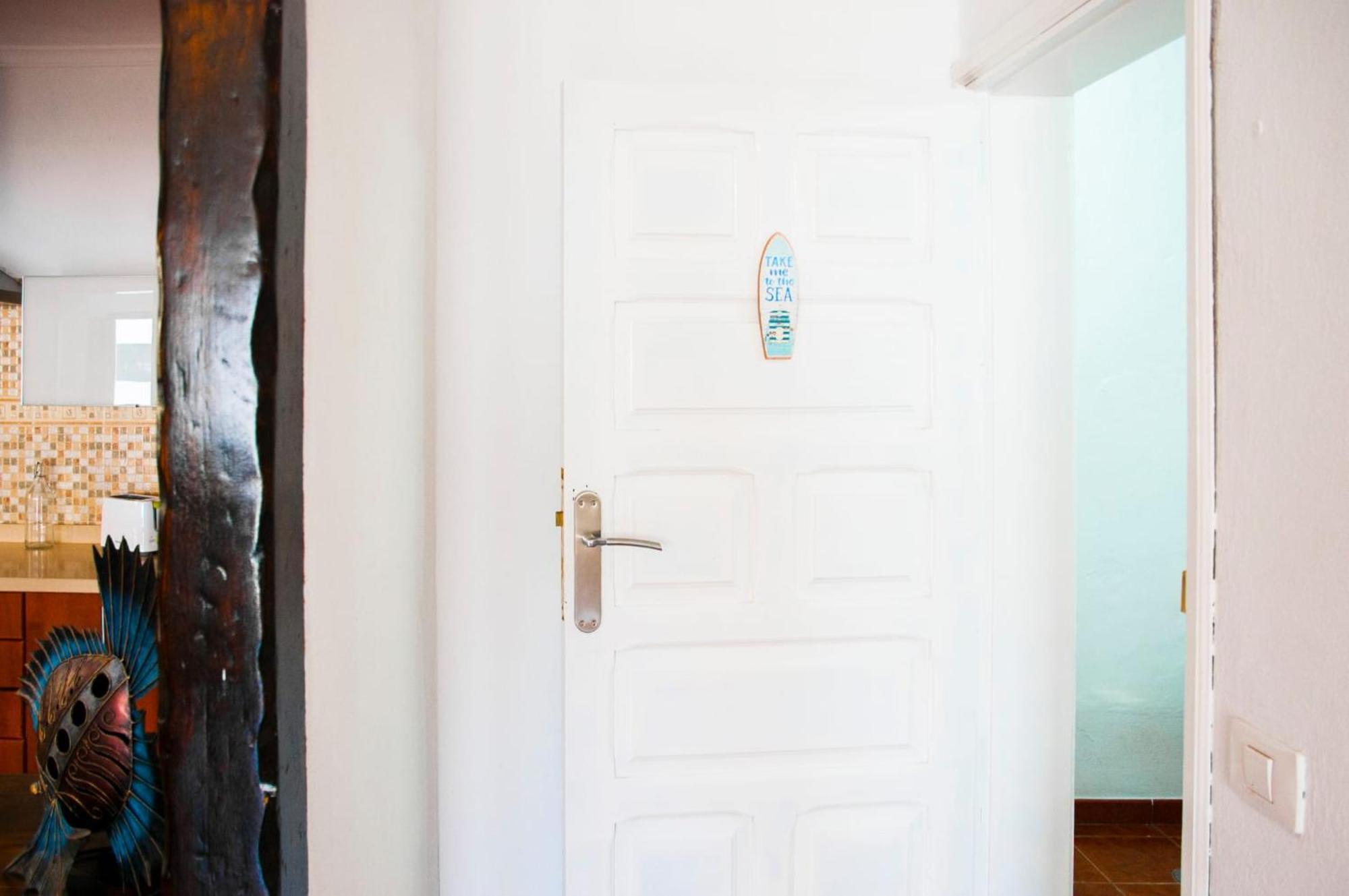 Famara Surf Apartment ภายนอก รูปภาพ