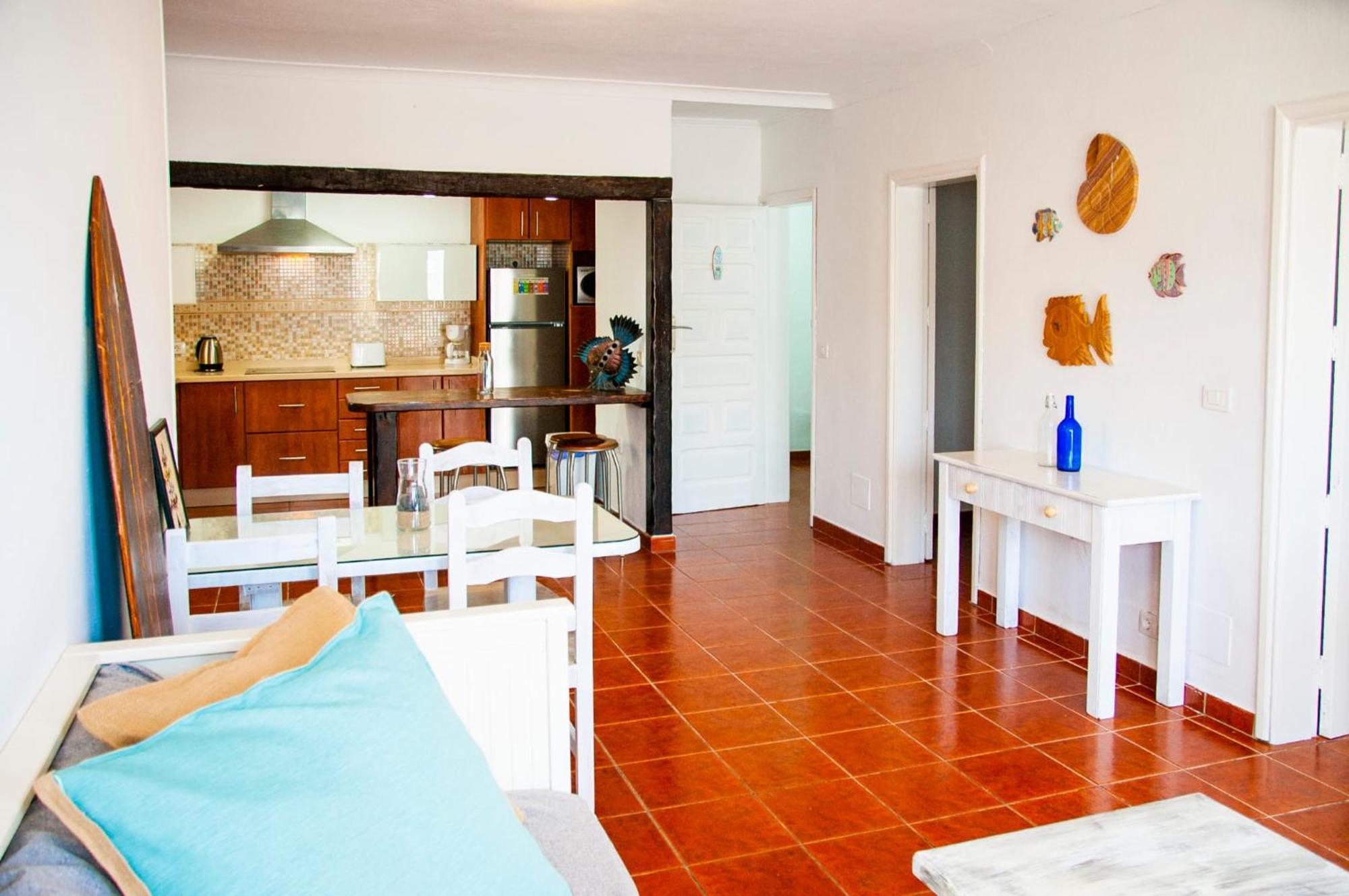 Famara Surf Apartment ภายนอก รูปภาพ